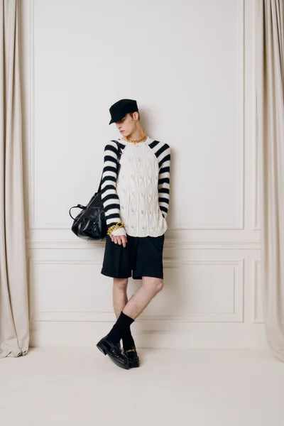 Look 13
